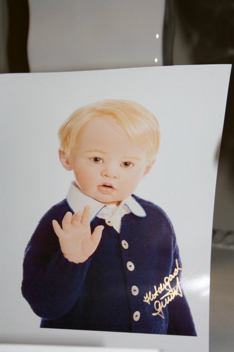 Первый показ новой коллекции 2016 года из резин от Hildegard Gunzel