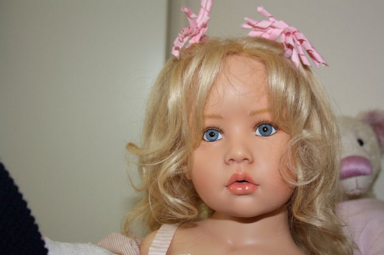 Мое посещение магазина Гюнзел. Выбор кукол из коллекции 2016 года. Заключительная часть - Бела