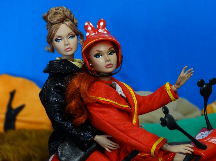 Поппи катаются — Куклы Integrity Toys (Интегрити): Poppy Parker