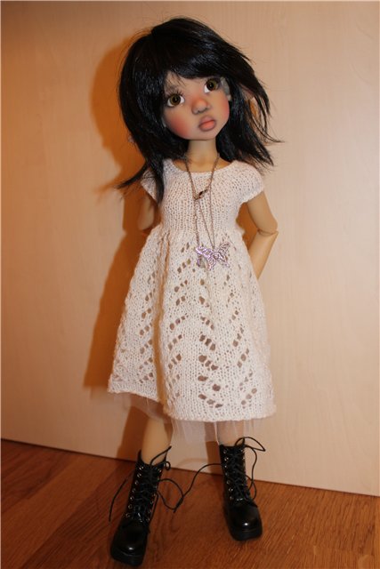 В начале увидела, потом мечтала а сейчас куколка от Kaye Wiggs дома