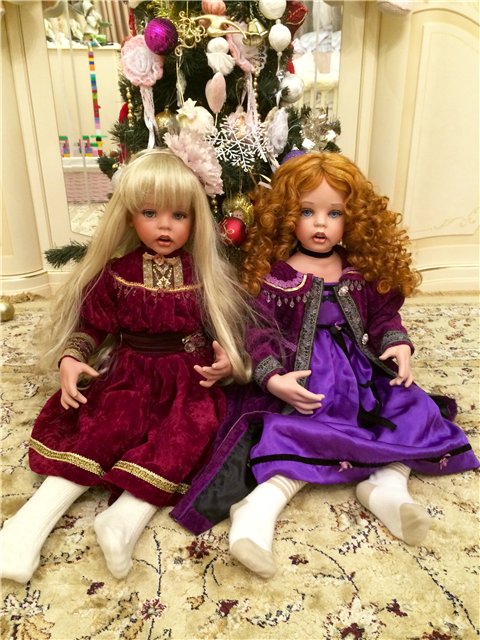 С Новым годом от куколок Donna Rubert, Monika Levenig, Fayzah Spanos (фото 2)