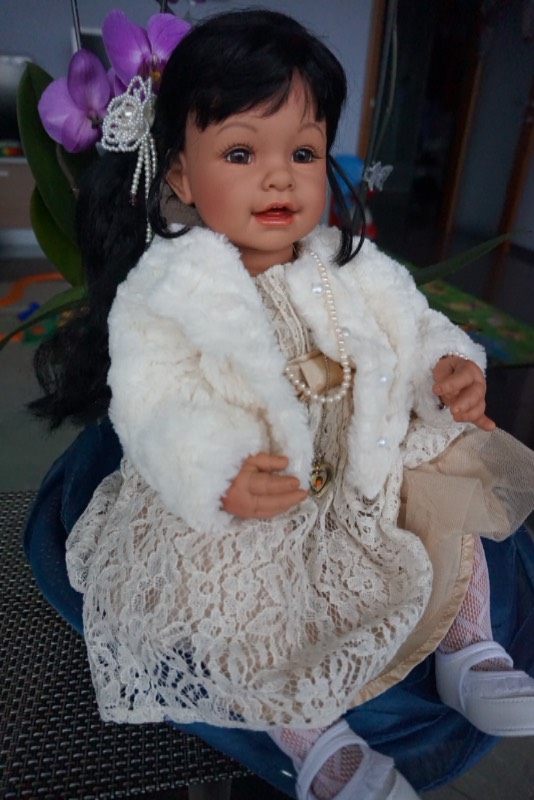 Самые красивые, самые изысканные куклы Адора (Adora) 023 молд