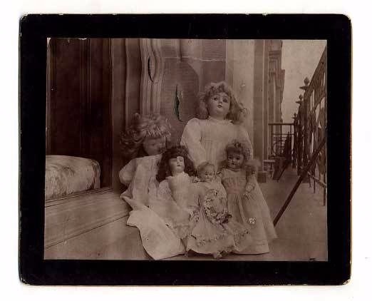 Cтаринные фотографии девочек с куклами (фото 5)