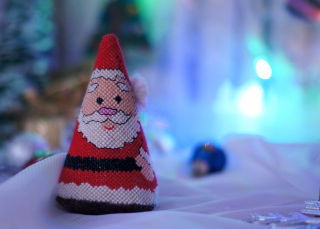 Новый год ручной работы . Вышивка