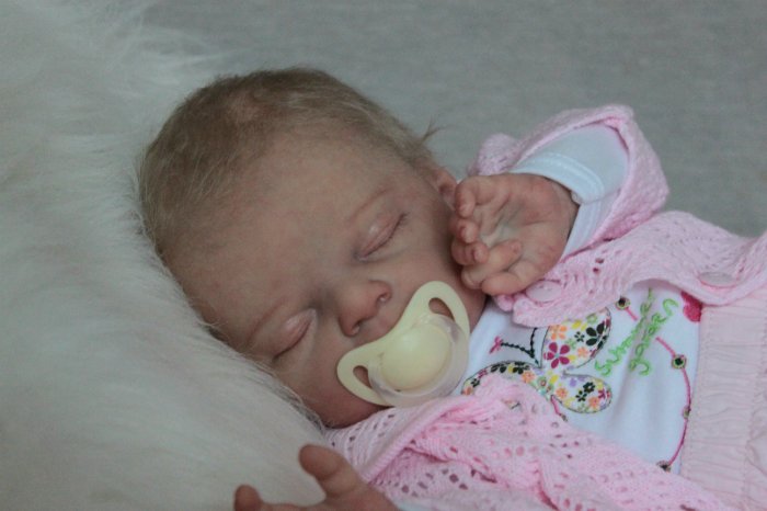 Спящий ангелок Ребекка. Кукла реборн Виктории Вишни