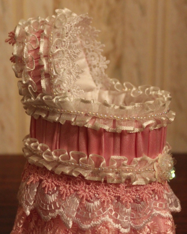 Мастер-класс - Мебель для кукол. Колыбелька для крохотулечки