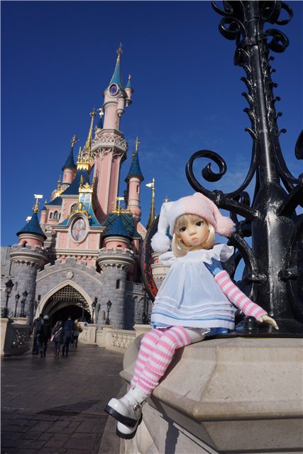 Это был удивительный день! Miki от Kaye Wiggs в Диснейленде (фото 2)