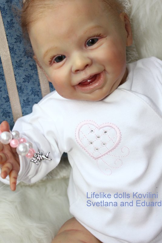На щечке родинка, а в глазах любовь! Варенька - кукла реборн Ковылиных Светланы и Эдуарда (фото 3)