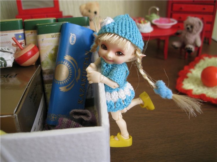 Подарки для Элис и Тоси из далёкого Казахстана