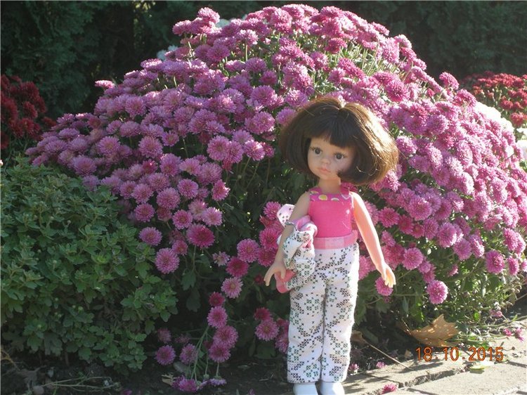 Первые прогулки Алисы — Фэшн