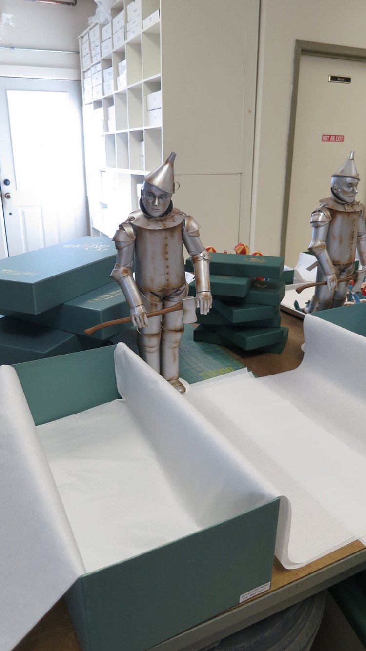 Впервые за 40 лет. День открытых дверей на кукольной фабрике R John Wright. Часть четвертая: Процесс производства. Окончание