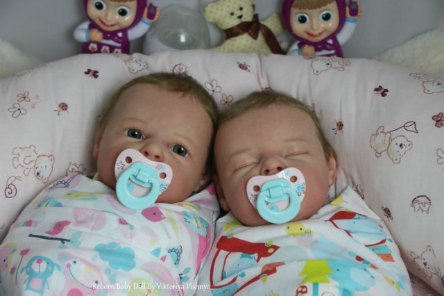 Близняшечки Ноа... Куколки реборн Виктории Вишни