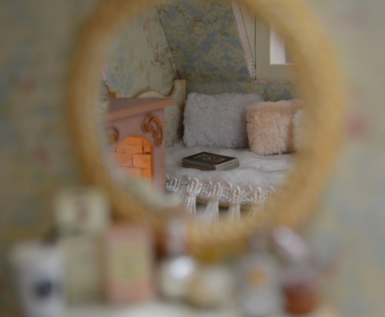 Девичья шкатулка-румбокс для кукол - Уютный чердачОК