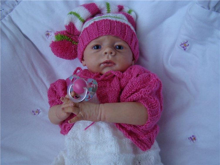 Наряды для Карлотты.Вязанные костюмы 2015)))