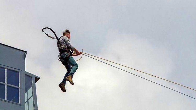 ЗАВИСНУТЬ В ВОЗДУХЕ... Oдин из самых необычных отелей в Мире, Amsterdam, Нидерланды
