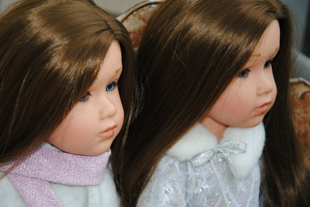 Gotz: Снегурочка 2007 vs Фигуристка 2008 | Бэйбики Gotz: Снегурочка 2007 vs Фигуристка 2008 (фото 3)