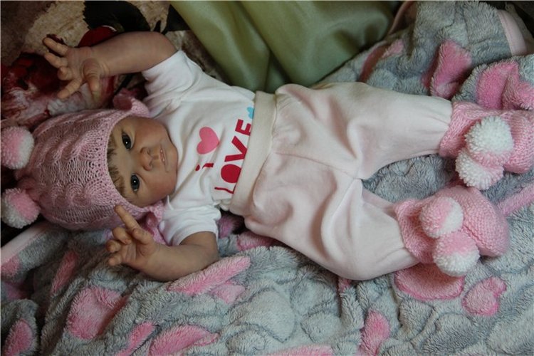 Джулия - малышка из молдика Jill от Adrie Stoete (фото 7)