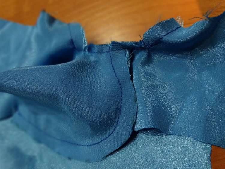 Одеваем Паолку. Мастер класс по пошиву двухстороннего плаща (фото 7)