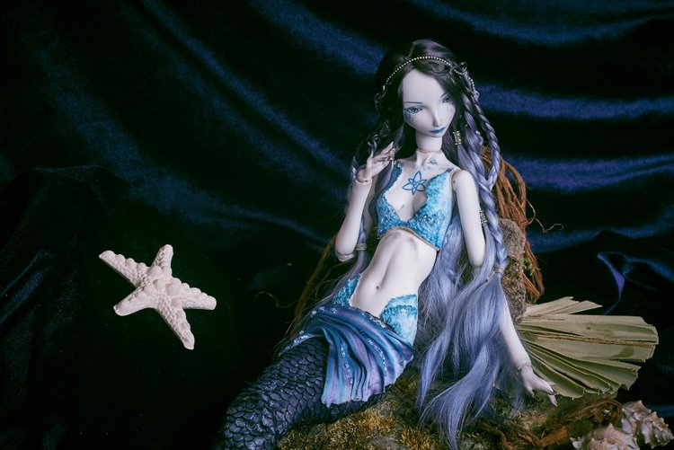 Коллекция шарнирных фарфоровых кукол "Золото Рейна". Искусство Куклы 2016