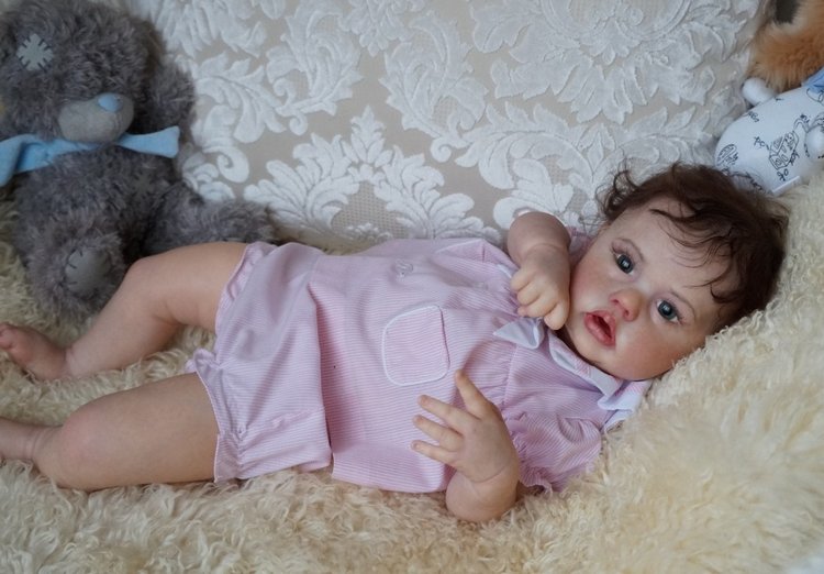 Я назвала ее Scarlett. Кукла реборн Наталии Коноваловой