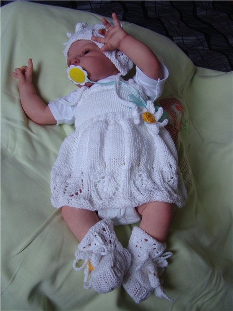 Раз ромашка,два ромашка...идея ценой в 15 рублей. Комплект для моей куклы реборн