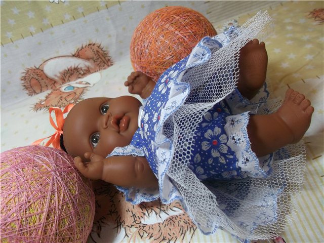 Малыши примеряют наряды | Бэйбики Малыши примеряют наряды — Одежда и обувь для кукол своими руками: фото (фото 7)