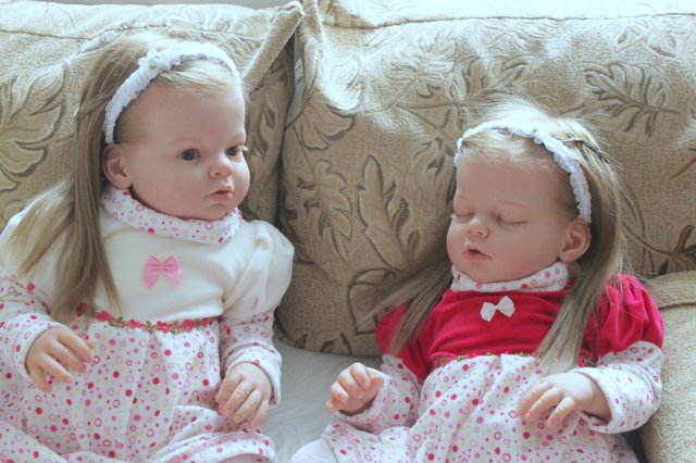 Сестенки Арианночки. Куколки реборн Виктории Вишни