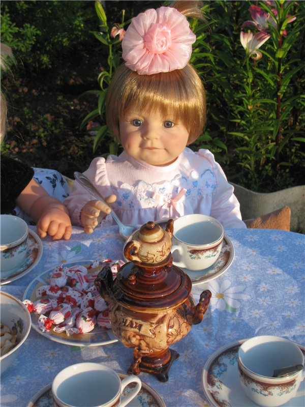 Дачные прсиделки кукол Ли Миддлетон