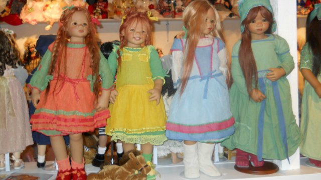 Уникальная коллекция кукол из Техассa - продолжение