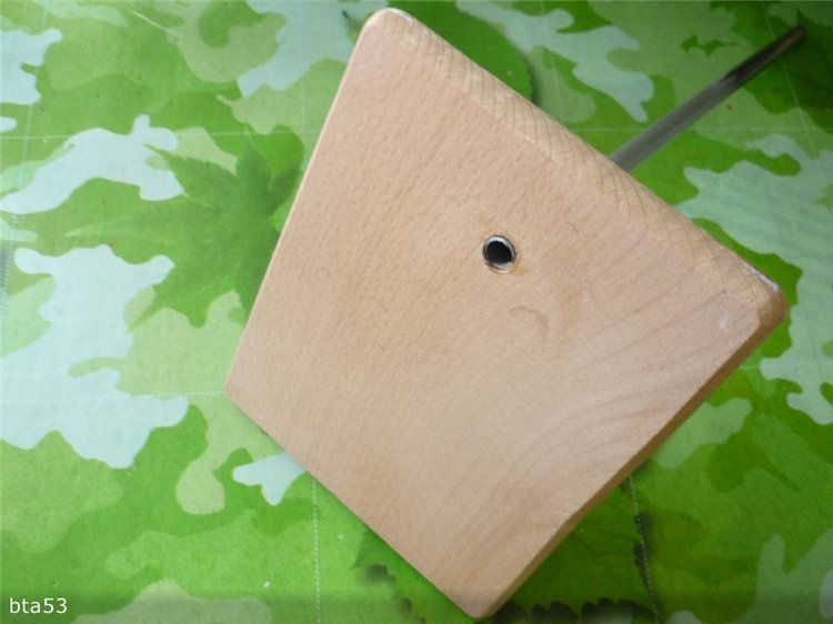 Подставка для куклы | Бэйбики Подставка для куклы — Как сделать подставку для куклы своими руками: держатели и МК (фото 6)