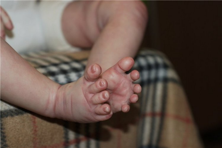 Весёлая хохотушка Маришка. Работа Марины Мацко