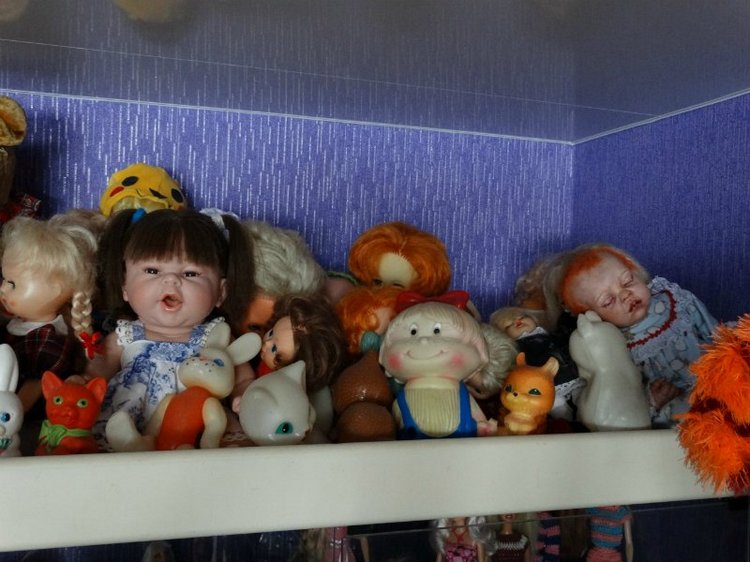 Где всё это умещается? Или моё кукольное царство (фото 10)