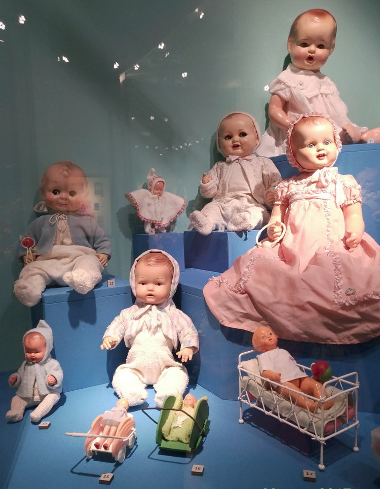 Выставка «Все лучшее – детям. Игрушки 1950–1980 годов из коллекции Сергея Романова». Часть 1