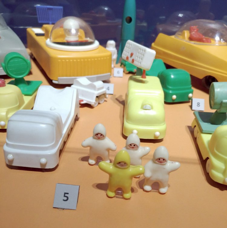 Выставка «Все лучшее – детям. Игрушки 1950–1980 годов из коллекции Сергея Романова». Часть 2