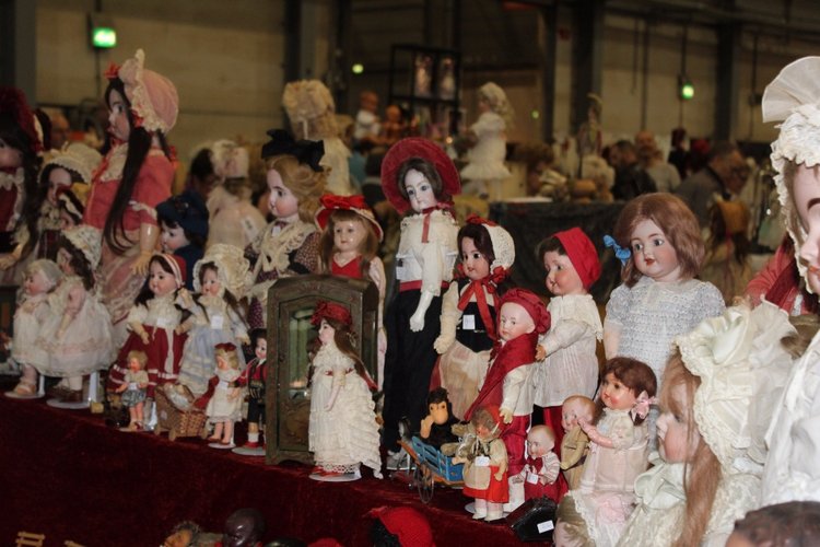 Выставка мишек, кукол и кукольной миниатюры в Голландии 2017 - часть третья