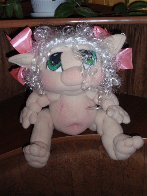 Троллик Кузя и его маленькая сестричка кудряшка Сью. Авторские игрушки Юлии Воздвиженской (фото 6)