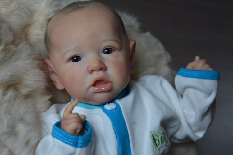 Еще одна Саксия... Еще один пацанчик