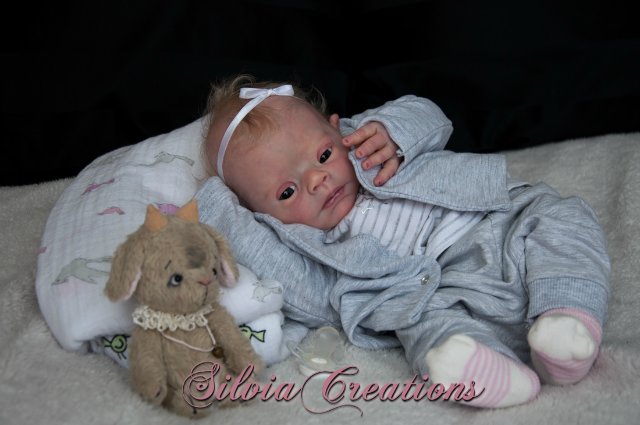 Молд с синдромом дауна PEBBLES в исполнении SILVIACREATIONS