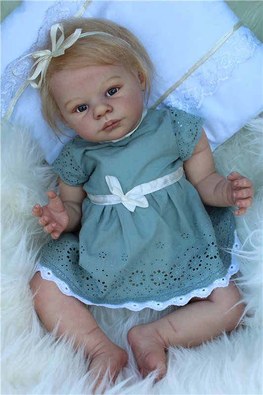 Моя малышка-реборн Эмилия