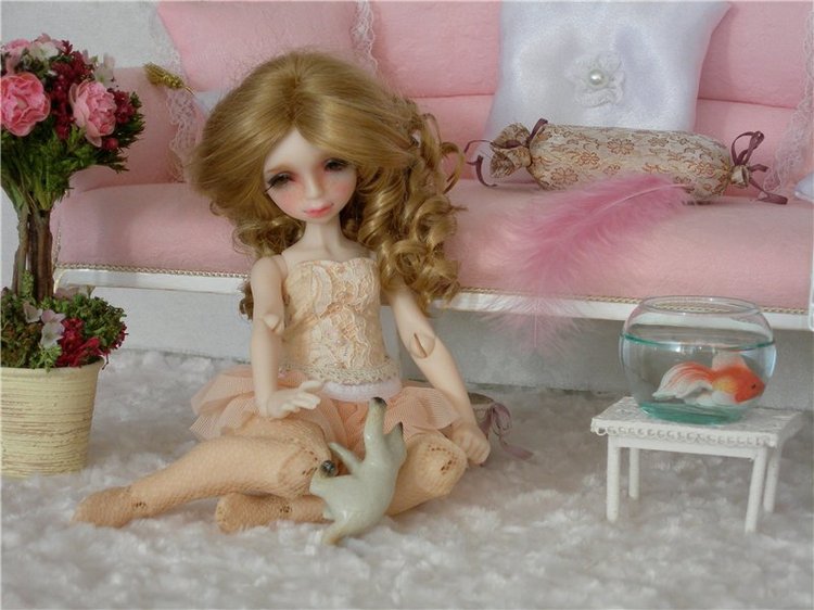 Прекрасной юности волшебные мгновения... Маленькая Антуанетта (Khöl от Dust of Dolls)