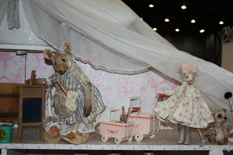 Выставка кукол, мишек тедди, кукольных домиков и миниатюры в Нидерландах 24-25 октября 2015 год. Часть пятая | Бэйбики Выставка кукол, мишек тедди, кукольных домиков и миниатюры в Нидерландах 24-25 октября 2015 год. Часть пятая