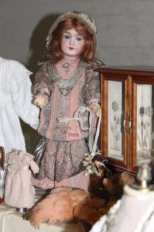 Выставка мишек, кукол и кукольной миниатюры в Голландии 2017 - часть третья