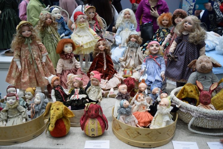 VIII Московская международная выставка Искусство куклы. Таланты и поклонники. Часть I