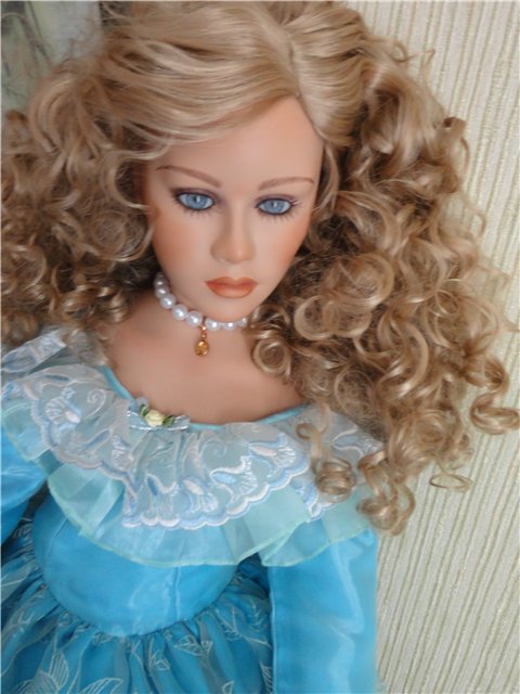 Я синеглаза,светлокудра... Гвендолин, фарфоровая кукла Томаса Бейкера (Thomas Baecker) (фото 4)