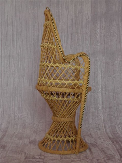 Голь на выдумку хитра... или как я стала дизайнером кукольного интерьера