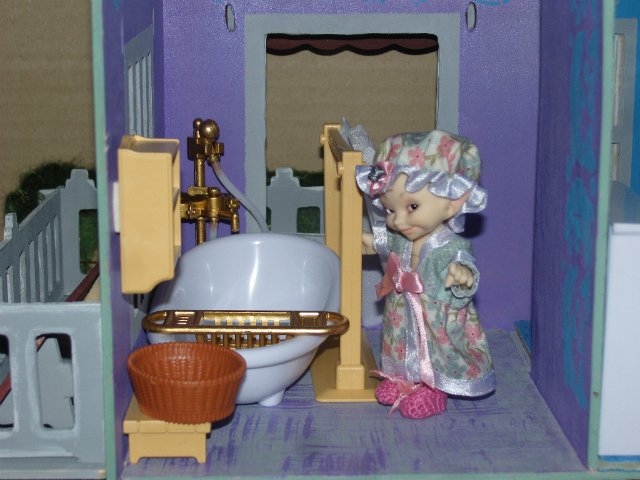 Экскурсия по домику Мирона и Маруси (фото 4)