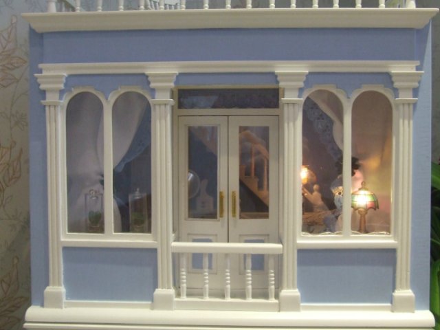 Коттедж для маленькой аристократки или дом своими руками для БЖД-малышей