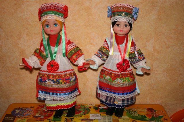 Куклы в традиционных русских костюмах от ООО "Художественные изделия и игрушки", г. Сергиев Посад. Часть 3 (фото 9)