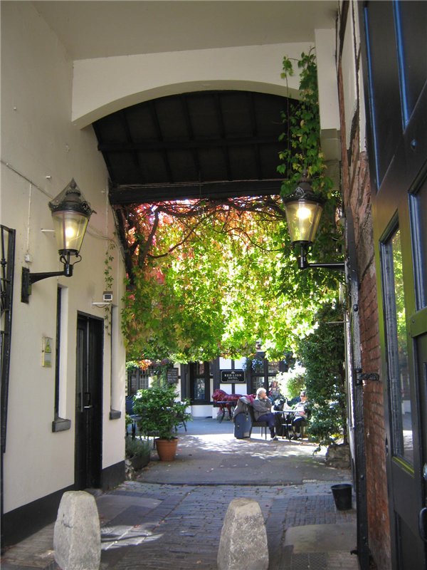 Солсбери (Salisbury) – небольшой городок на юге Англии