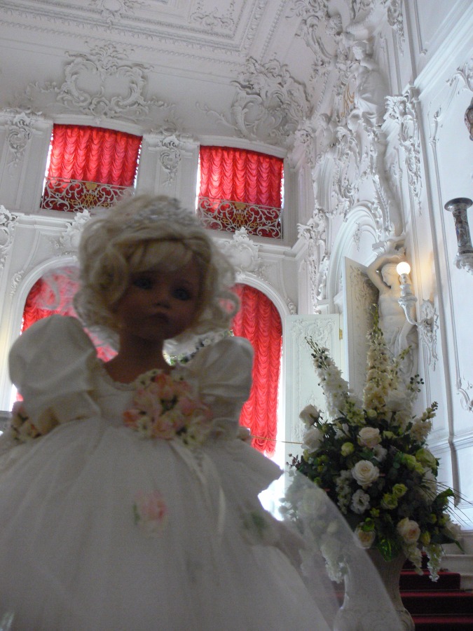 "Екатерининский дворец" страничка Петербурга. Прогулка с красоткой Эстер